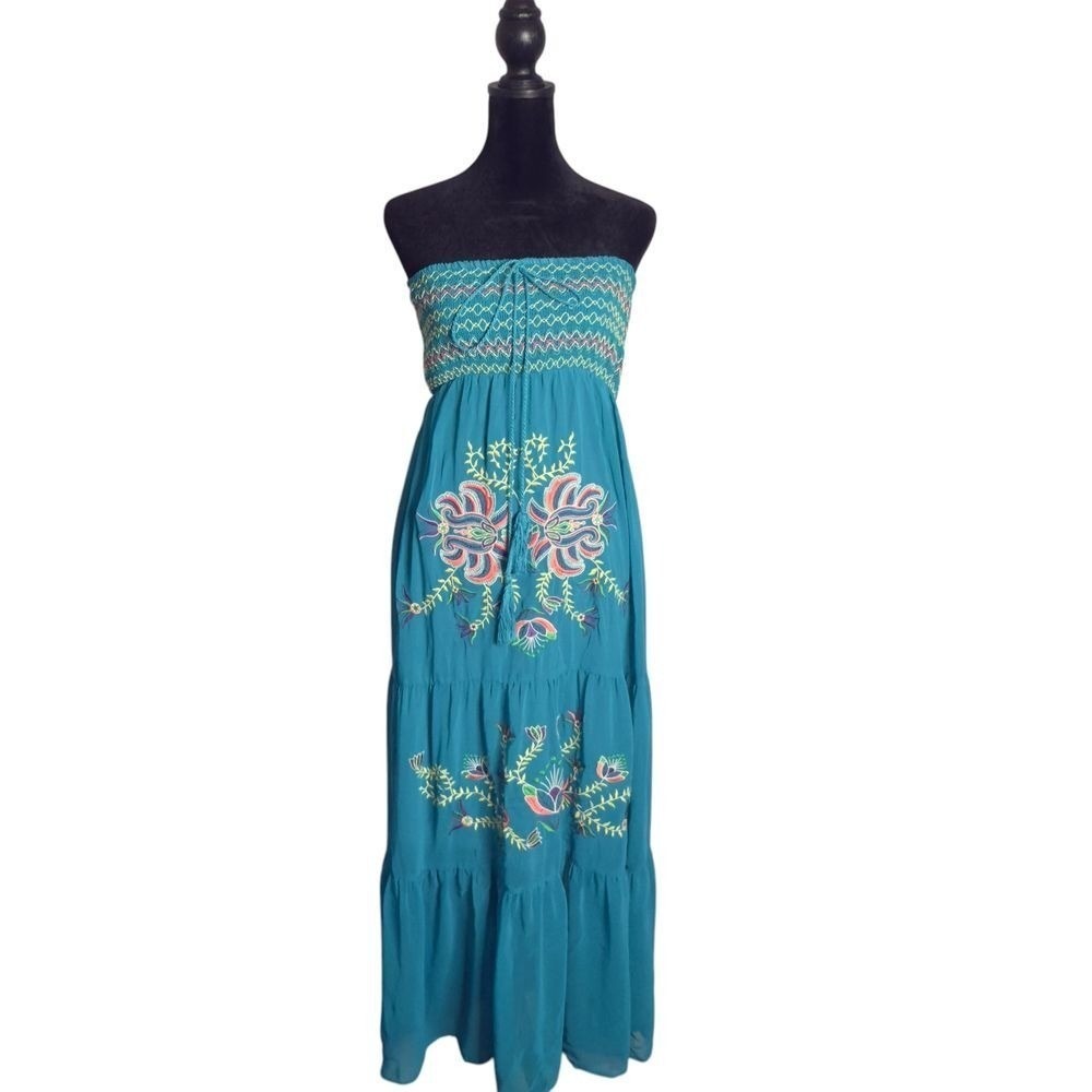 BOHO Embroidered Floral Smocked Strapless Tiered Maxi Dress Womens S Teal Beach‎